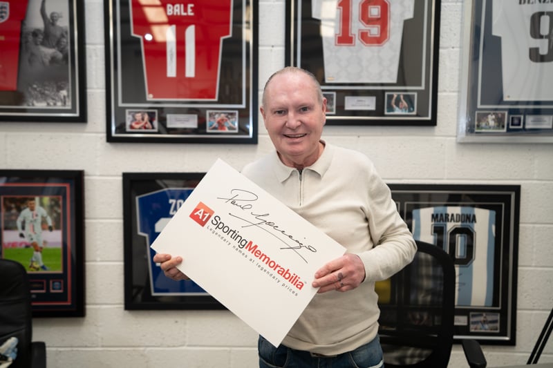 Photo Dédicacée Paul GASCOIGNE - Angleterre, Football, Avec Certificat D'authenticité