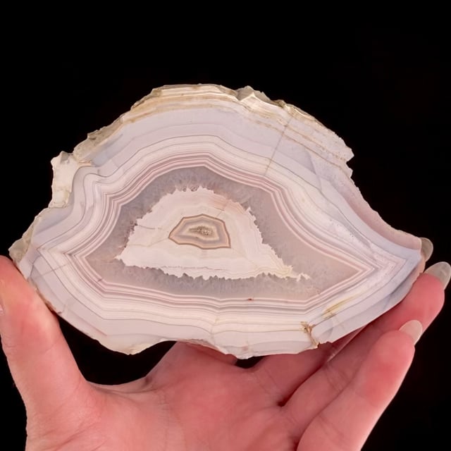 Quartz var: Agate (polished) (classic locality)