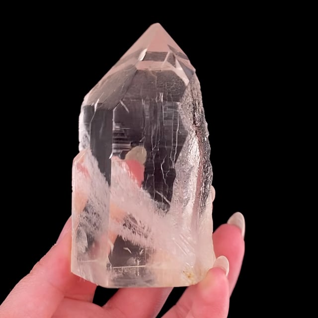 Quartz var: Rock Crystal (classic material)