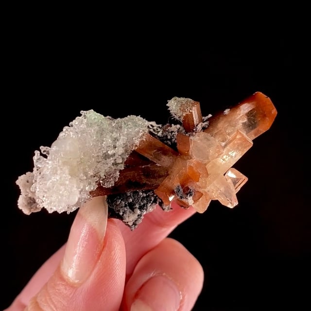 Topaz with ''Hyalite'' Opal (Opal-AN) (fluorescent)