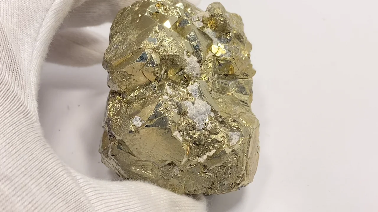 動画】【1点もの】ゴールデンパイライト クラスター 1個 NO.6 - 天然石