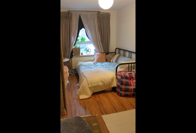 Double room in Camden Town Main Photo