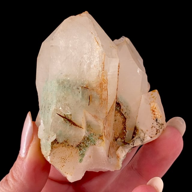 Quartz with ''Mariposite'' (Chromium-bearing Phengite/Muscovite) inclusions