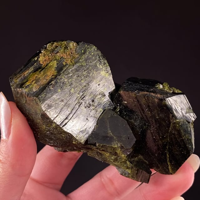 Epidote (fine rare locality specimen)