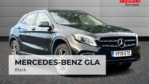 MERCEDES-BENZ GLA 2019 (19)