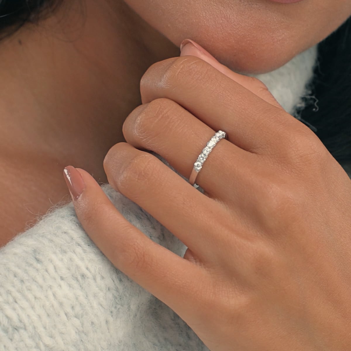 product video 2 for 1/2 ctw Round Lab Grown Diamond Seven-Stone Anniversary Band