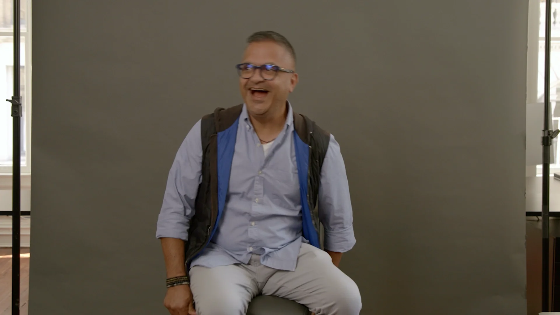 Wave simplifies payroll for microbusiness owners with Check