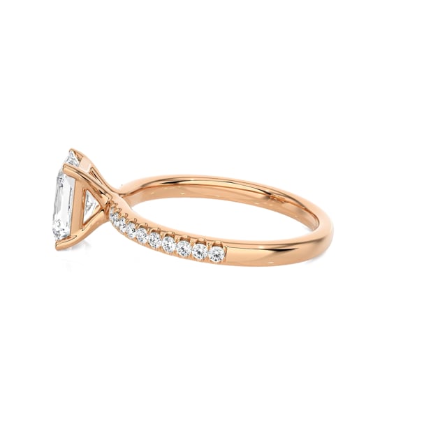 1.20 karaat solitaire ring met een radiant cut diamant in rood goud met zijdiamanten