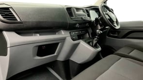 VAUXHALL VIVARO-LIFE 2021 (70)