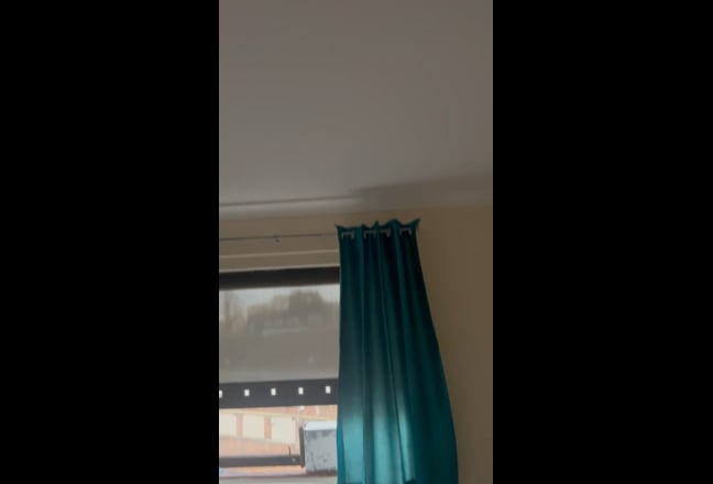 A room in a shared 2 bedroom flat available.  Main Photo