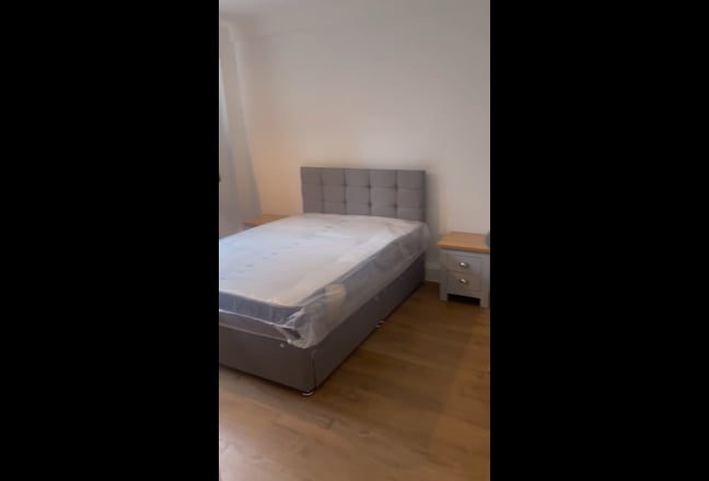 Rooms Available in Surrey Quays  Main Photo