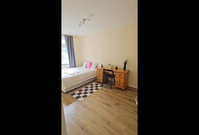 🏆Spacious Double Room in Camden Town🏆 Main Photo