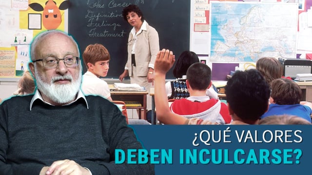 ¿Qué valores deben inculcarse al individuo a través de la Educación?