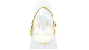 25x17mm Cultured Baroque Pearl Ring in 14kt Yellow Gold