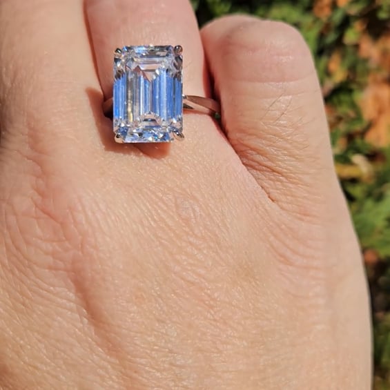 7CT(13.5 x 10) TRADITIONAL EMERALD CUT SOLITAIRE RING