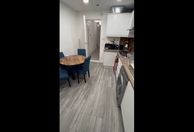 Lovely Double Room  Main Photo