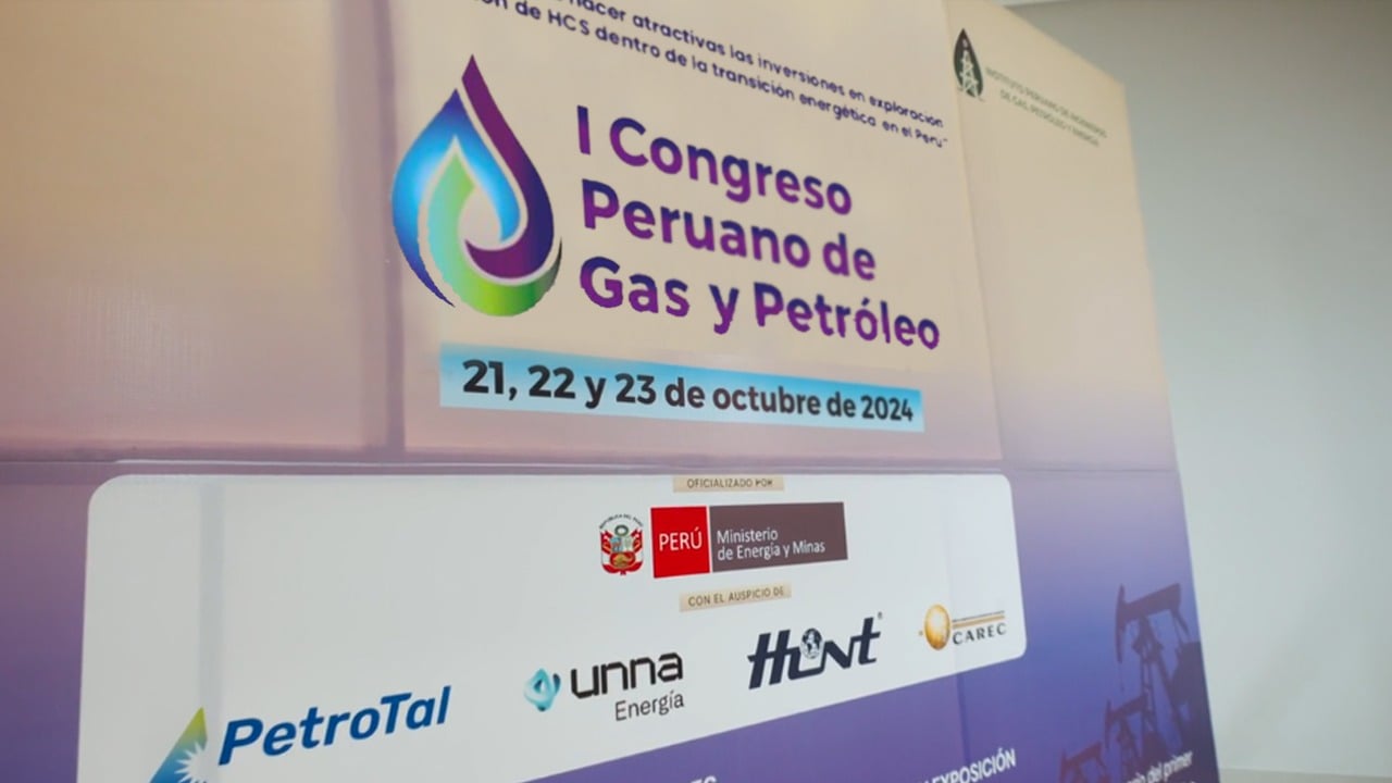 Manolo Zúñiga en el I Congreso Peruano de Gas y Petróleo