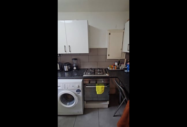 💡Spacious Double Room close to Archway St💡 Main Photo