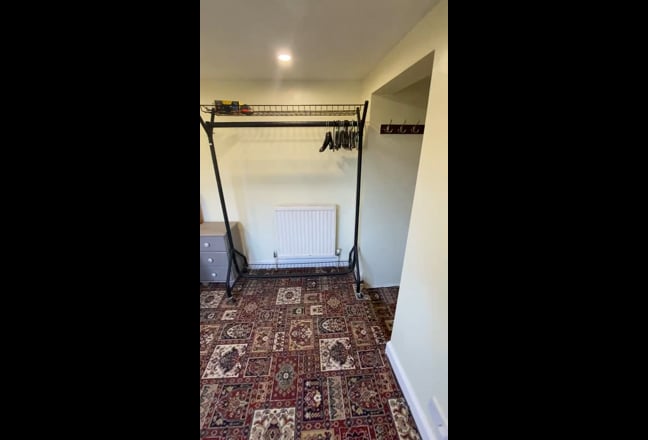 Room available in Ashford Kent Main Photo