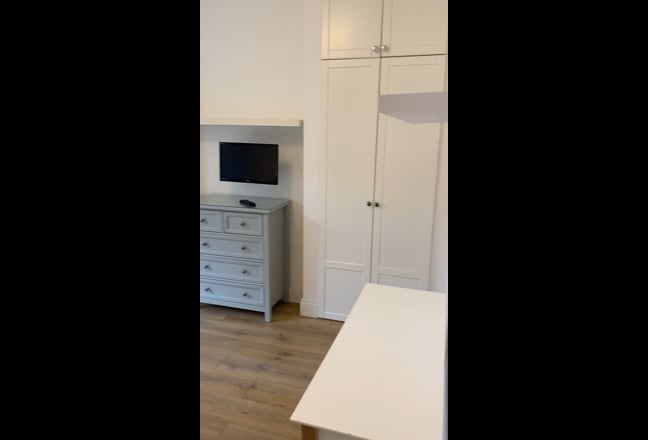 Double room to rent (bills included) Main Photo