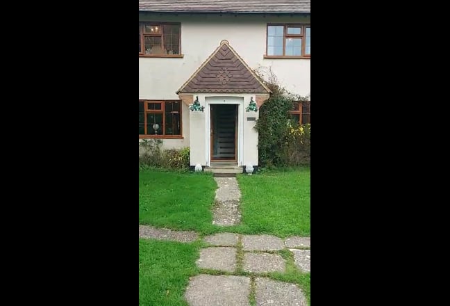Fully Furnished 2 Dbl Bed Beach Cottage Main Photo
