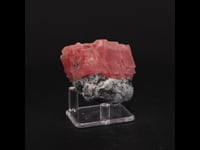 60926 - Rhodochrosite, Fluorite