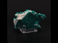 75210 - Dioptase, Calcite