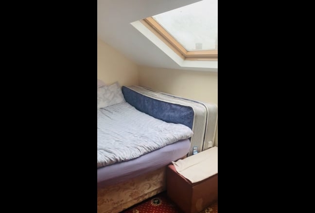 BD3 Room to Rent-£500 Including Bills Main Photo