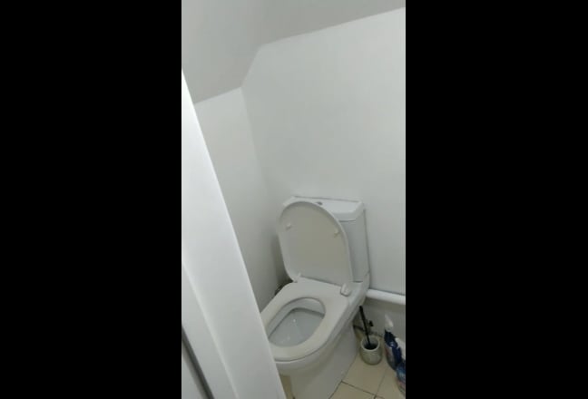 Double en-suite room to rent Hounslow West  Main Photo