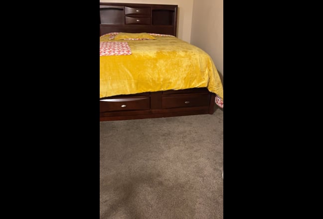 Large room for rent Main Photo