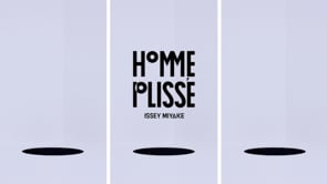 RB_DRAWING SCARF – ISSEY MIYAKE ONLINE STORE