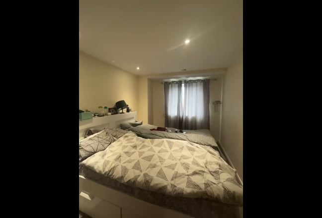 Large Bedroom, in Birmingham city centre Main Photo