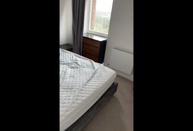 1 en-suites room available in Barking. Main Photo