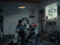 Production: Tebbernekkel
Director: Blue ter Burg
D.O.P.: Willem van Eerden
Art: Goofz Art Department
&nbsp;
&nbsp;