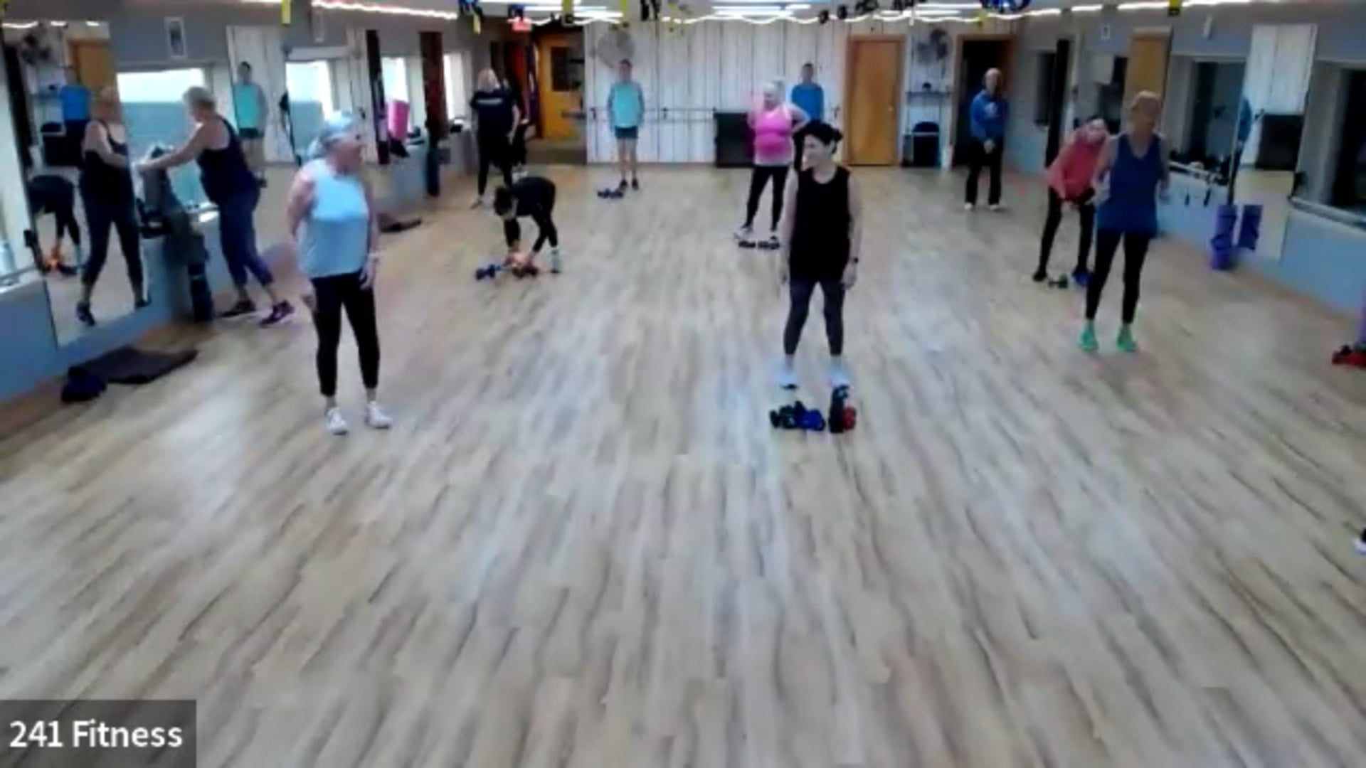 11-5-24  Pumped ! Body Sculpt - 2 sets weights (average + heavy), mat