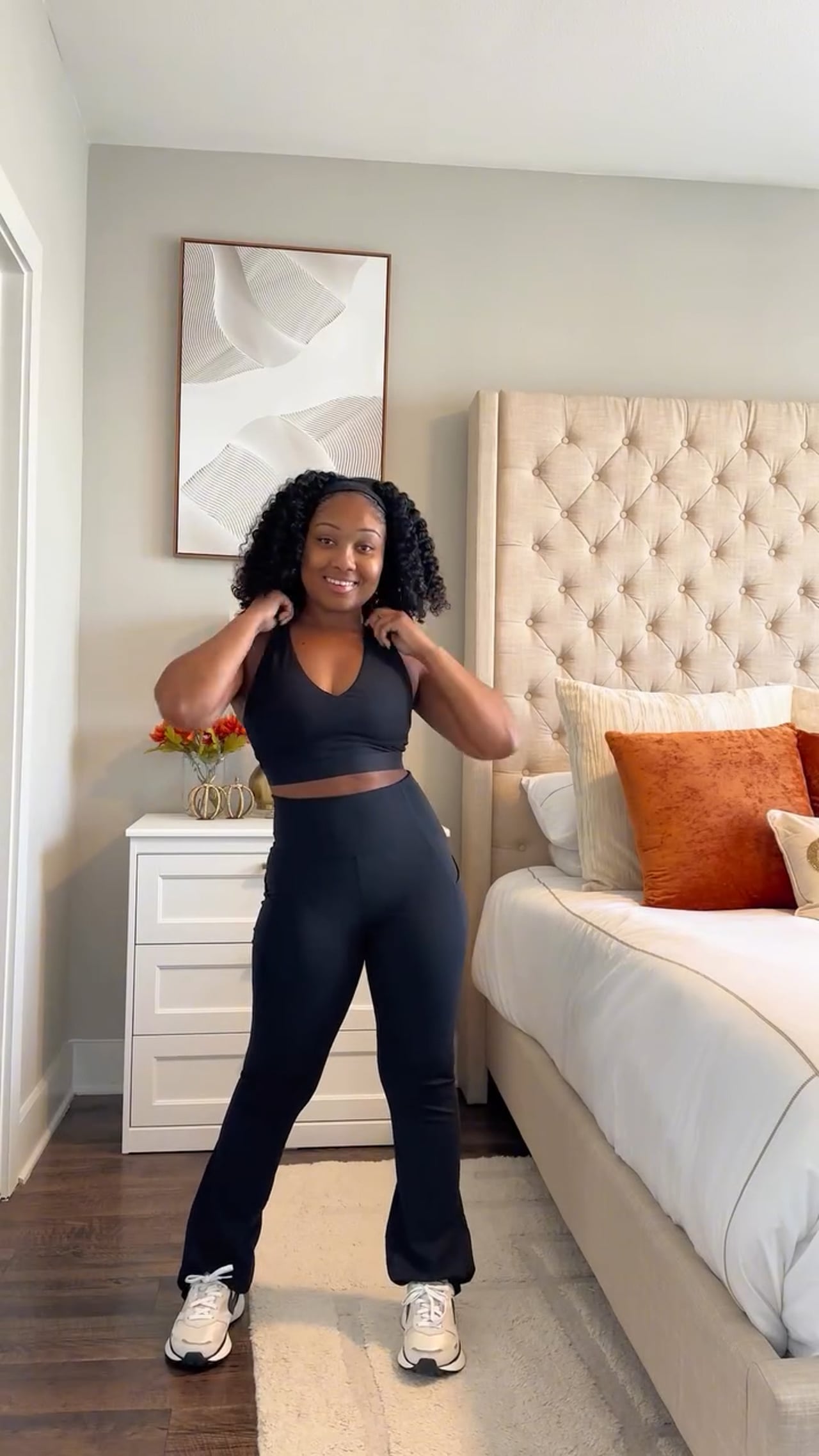 Oasis PureLuxe High-Waisted Pocketed Kick Flare - Fabletics