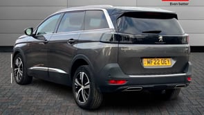 PEUGEOT 5008 2022 (22)