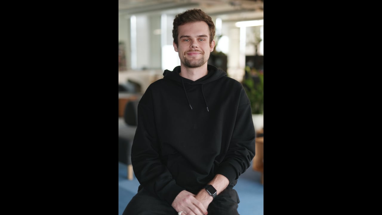 
        
          Radim Lenger
        

        
          –
        

        
          SW Engineer (backend)
        
        