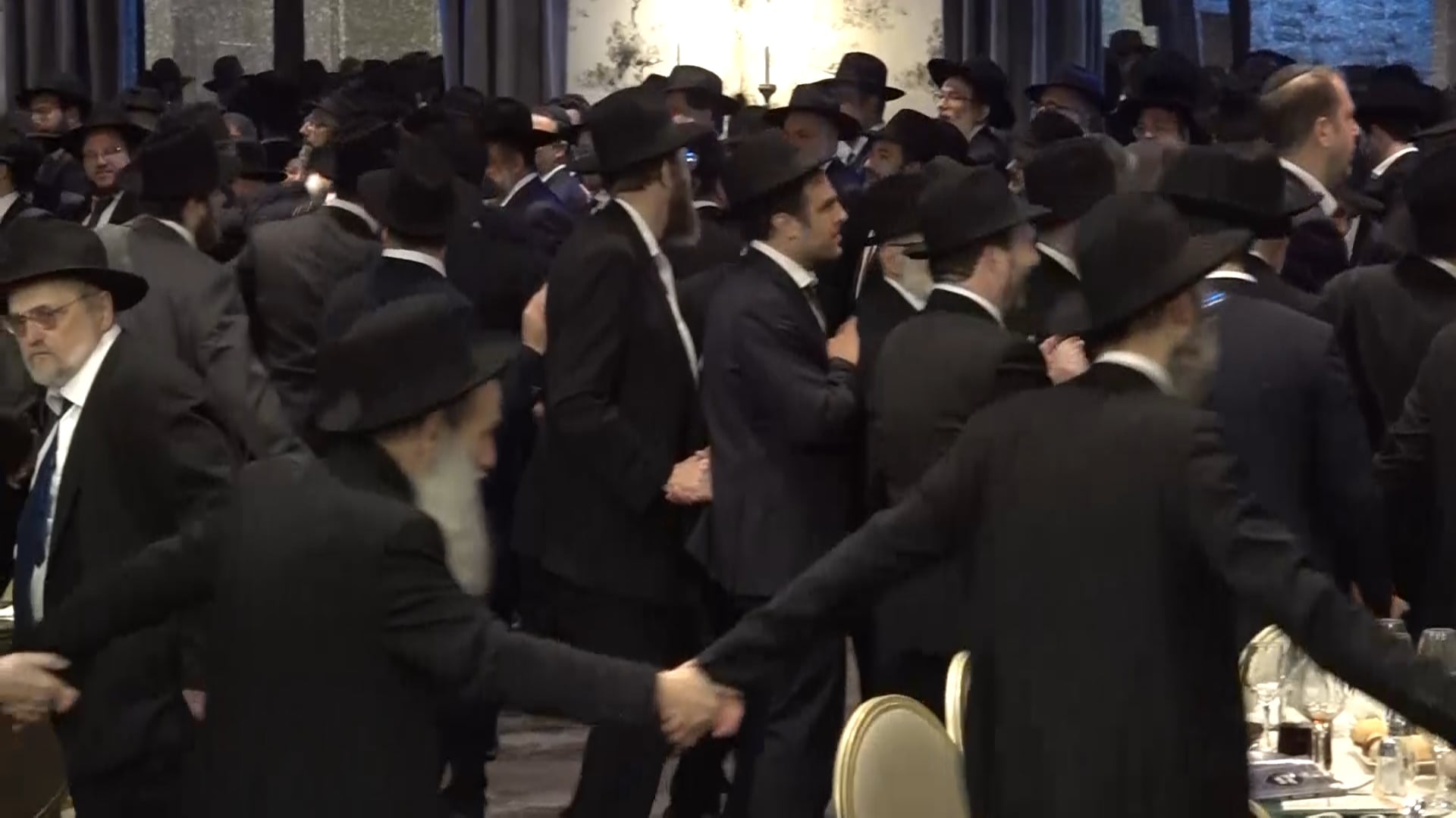 Kesubos Siyum Dancing