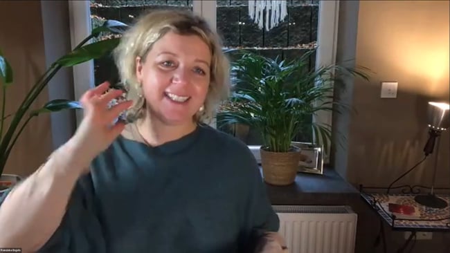 11.11.2024 - Communications & Technik