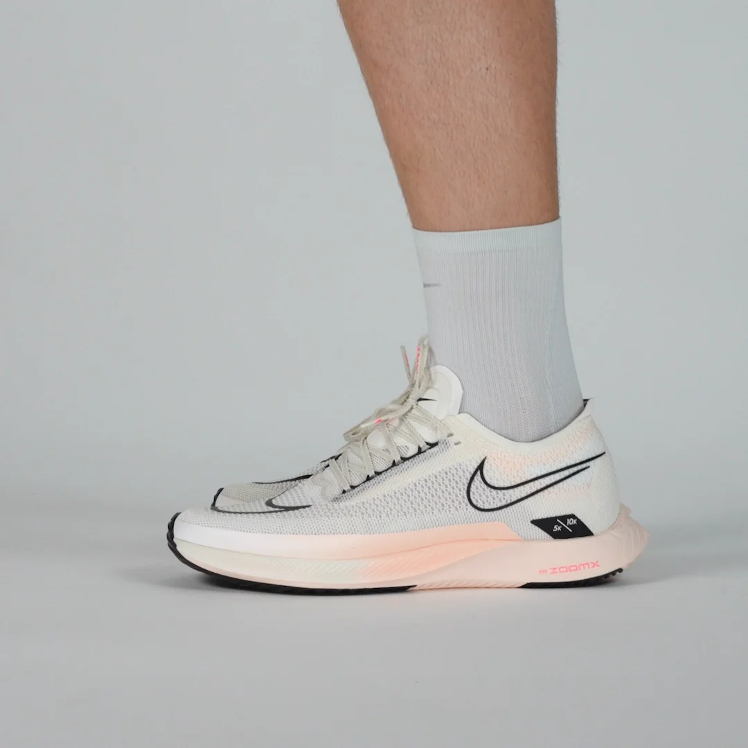 ナイキ　 Nike ZoomX Nike ZoomX Shoes. Nike.com