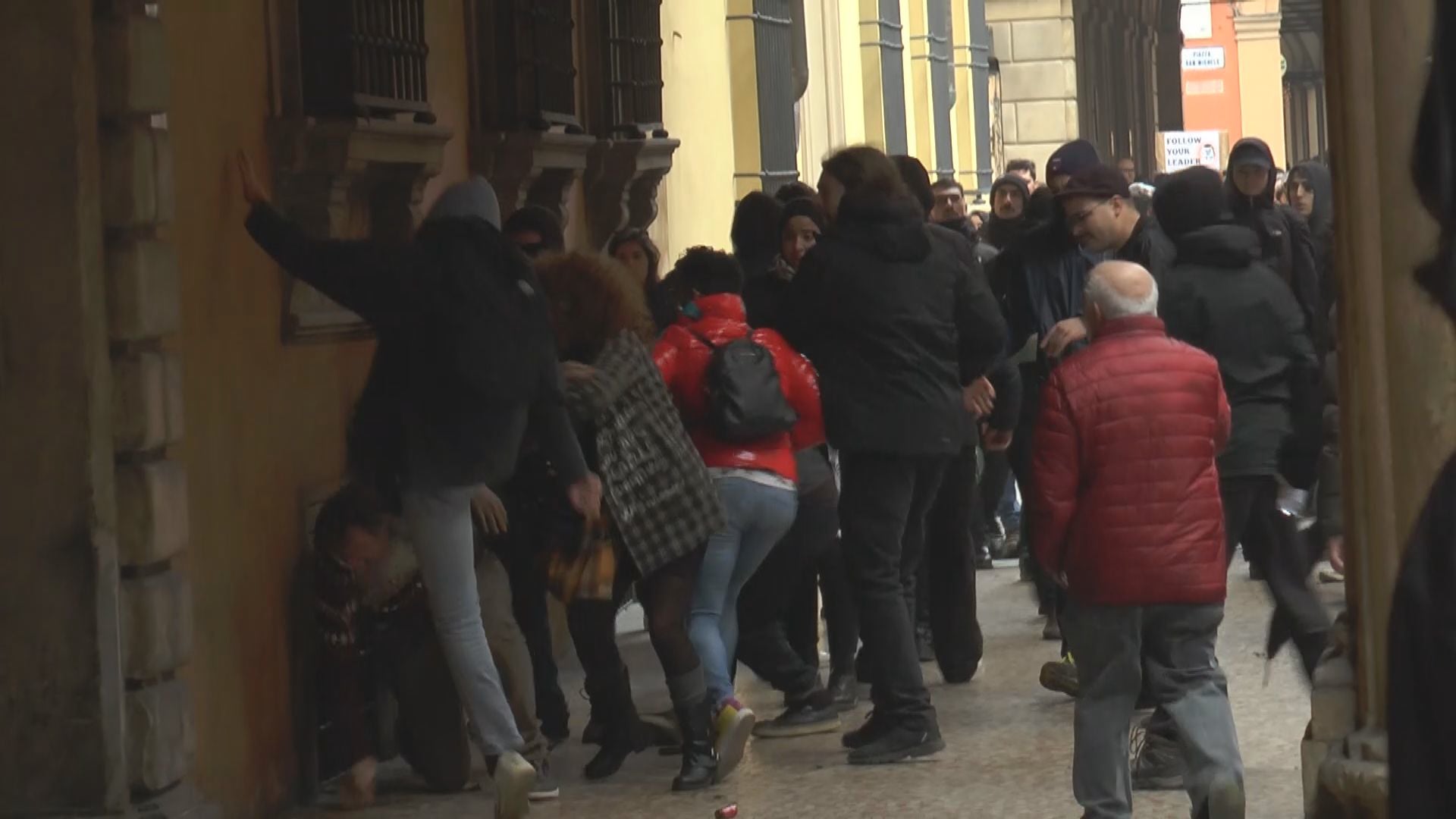 Aggressioni di Sabato da parte dei Collettivi: per Donini Casapound e Collettivi facce della stessa medaglia