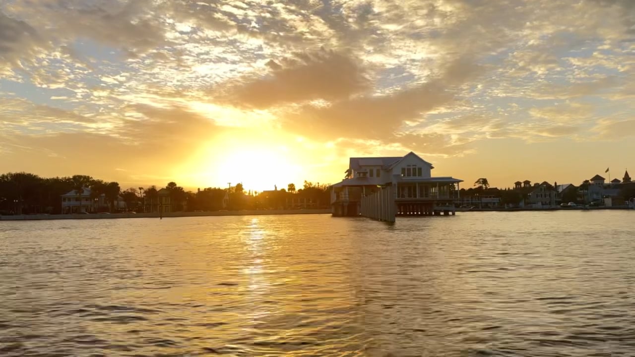https://i.vimeocdn.com/video/1949735111-6cc5afaf9b7e28145638df07d02962abb0ad8c2a48482d5d7d969ca6eea27563-d