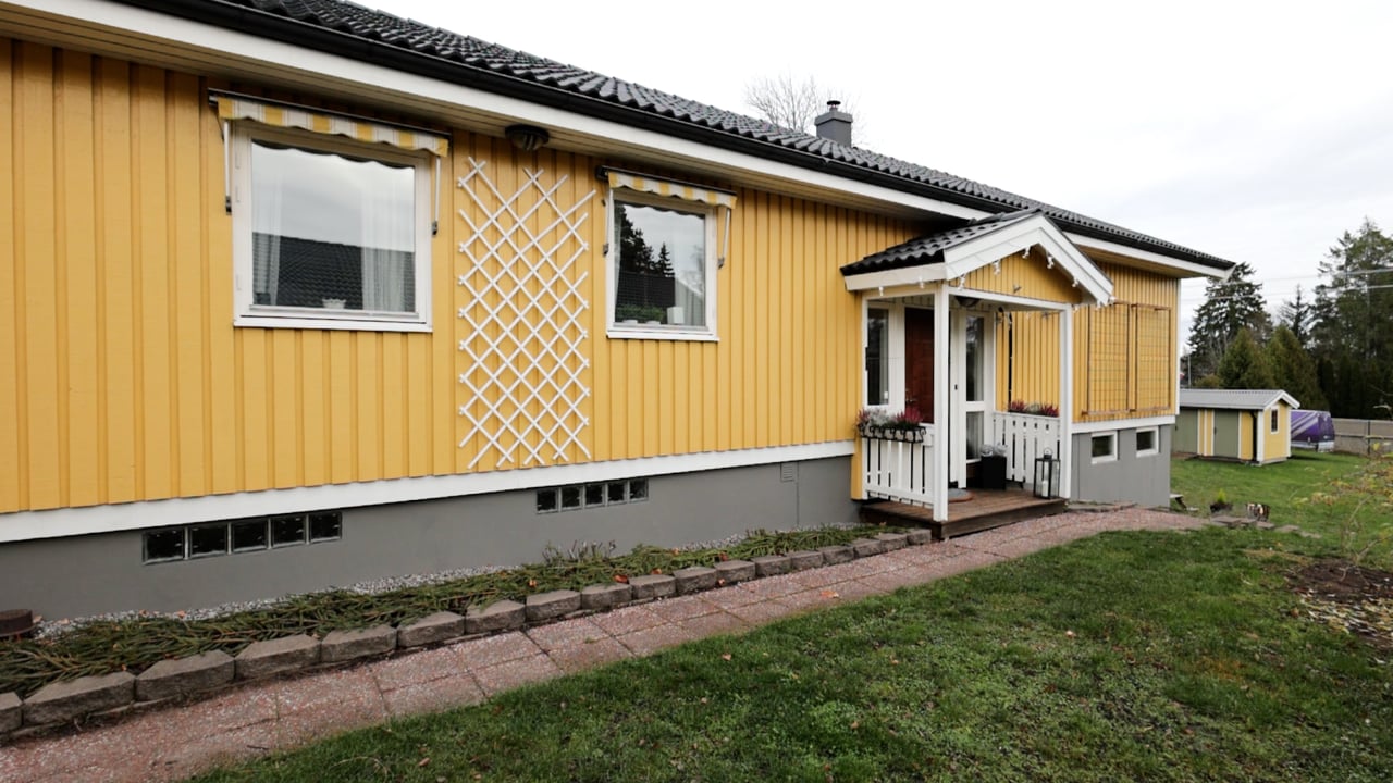 6 rum Villa på Adolf Lemons väg 78 Täby Kyrkby Täby kommun