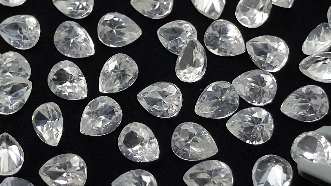ホワイトジルコン ルース ペアシェイプファセットカット5×4mm 5粒