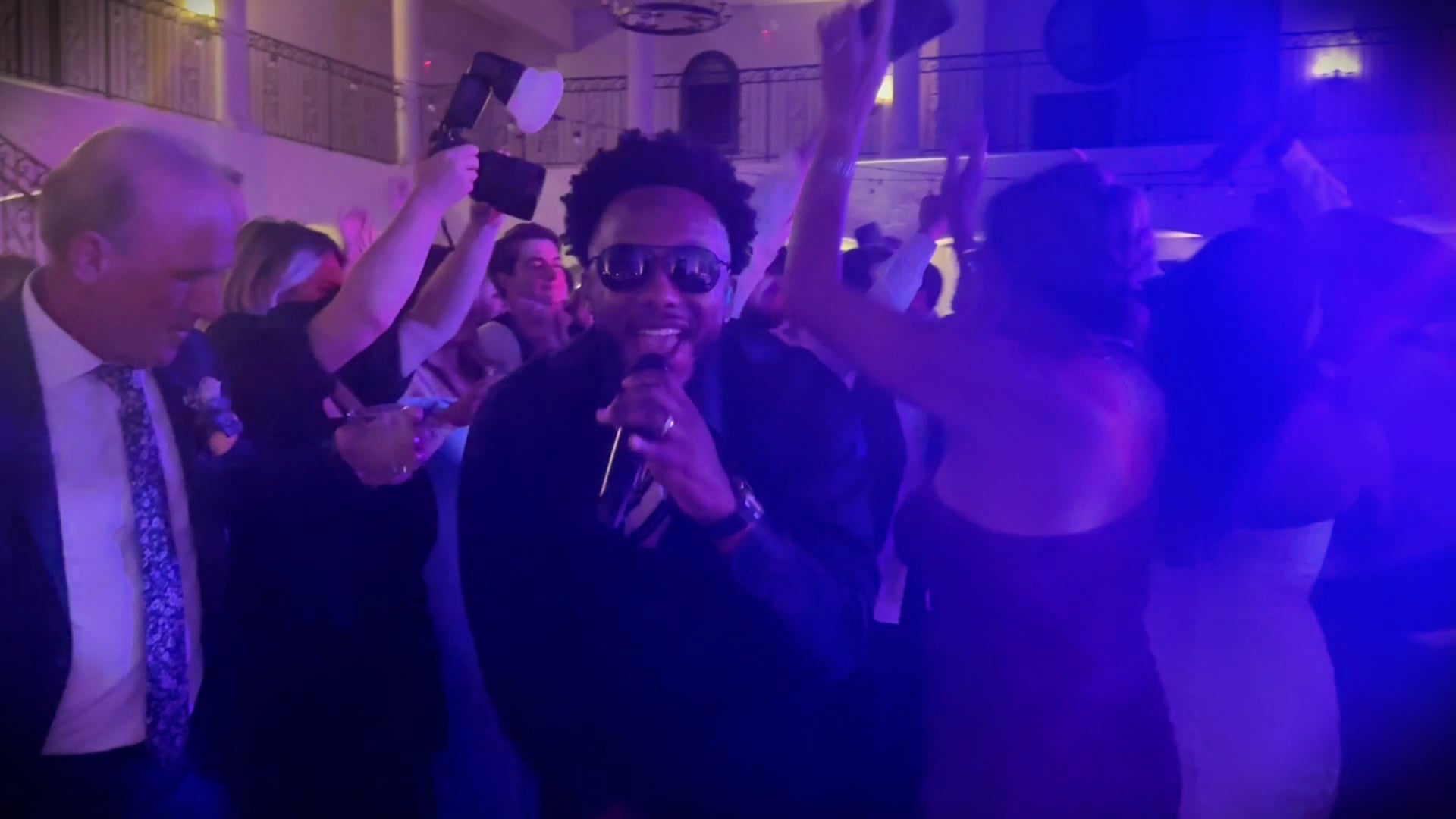 Yeah and Uptown Funk (Sapphire)