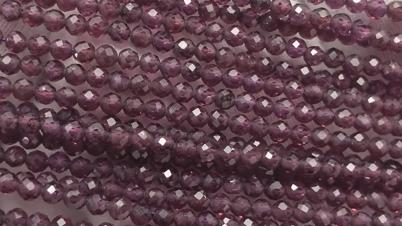 インド産ガーネット AAA- ラウンドカット2mm 1連(ネックレス