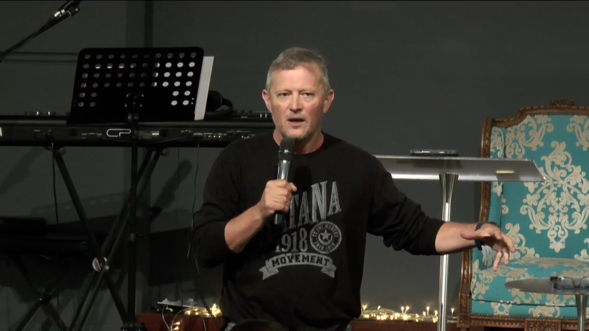 Executive living against totalitarian legislation | Todd Weatherly | AM Sunday 17 November 2024