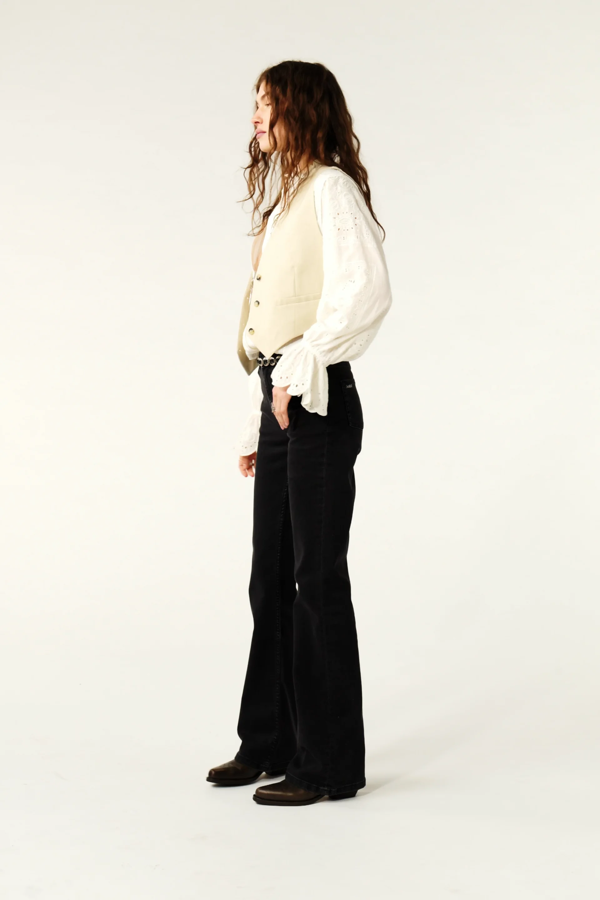 Bootcut Denim Aommie Black // ba&sh US
