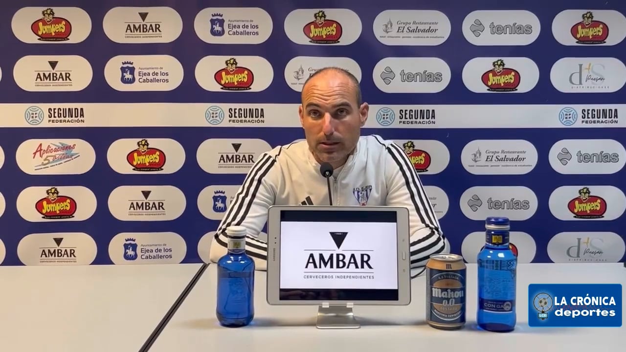 IVÁN MARTÍNEZ (Entrenador Ejea) SD Ejea 2-2 Utebo FC / Jor. 12 - Segunda Rfef / Gr 2